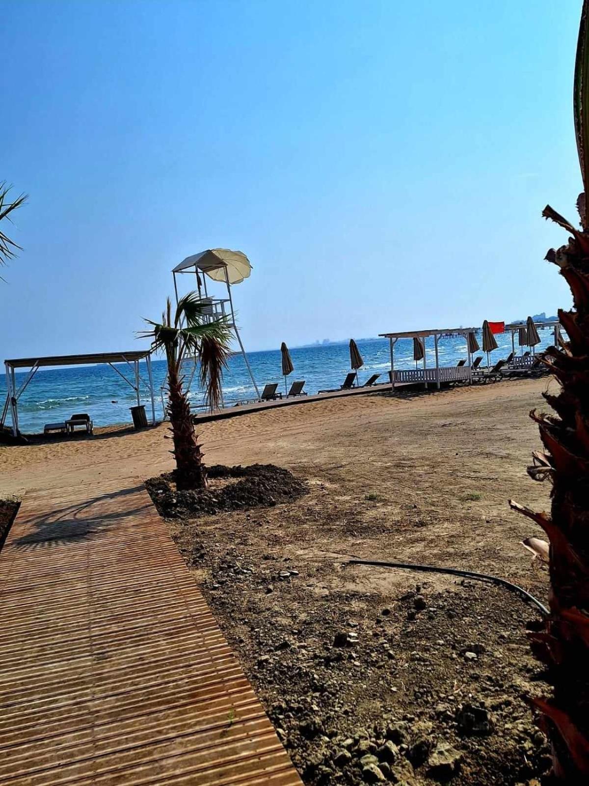 Sunrise Beach Club Gastria Esterno foto