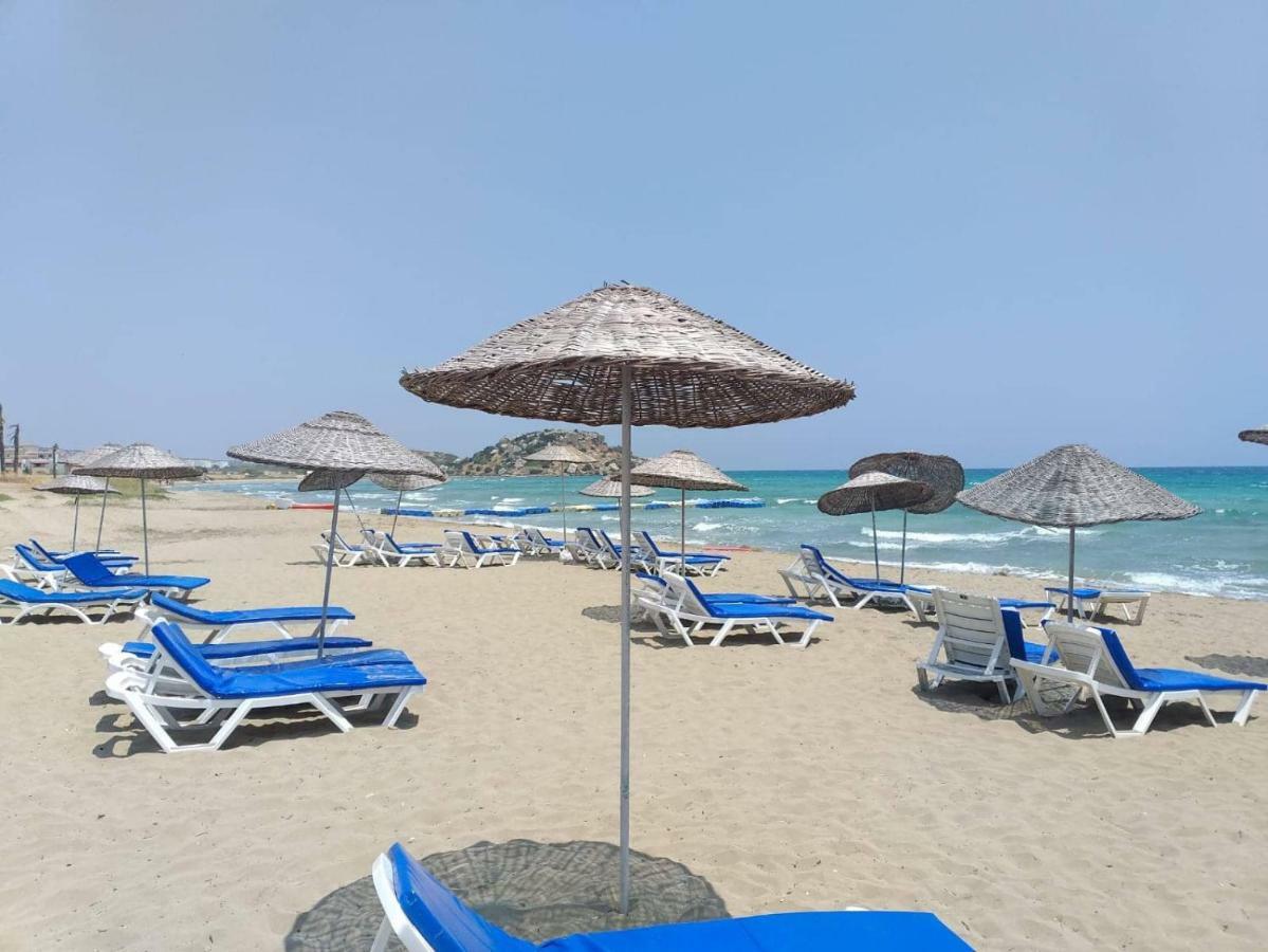 Sunrise Beach Club Gastria Esterno foto