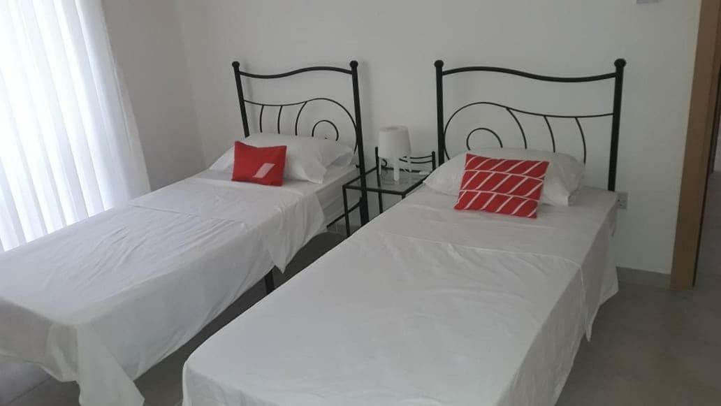 Sunrise Beach Club Gastria Esterno foto