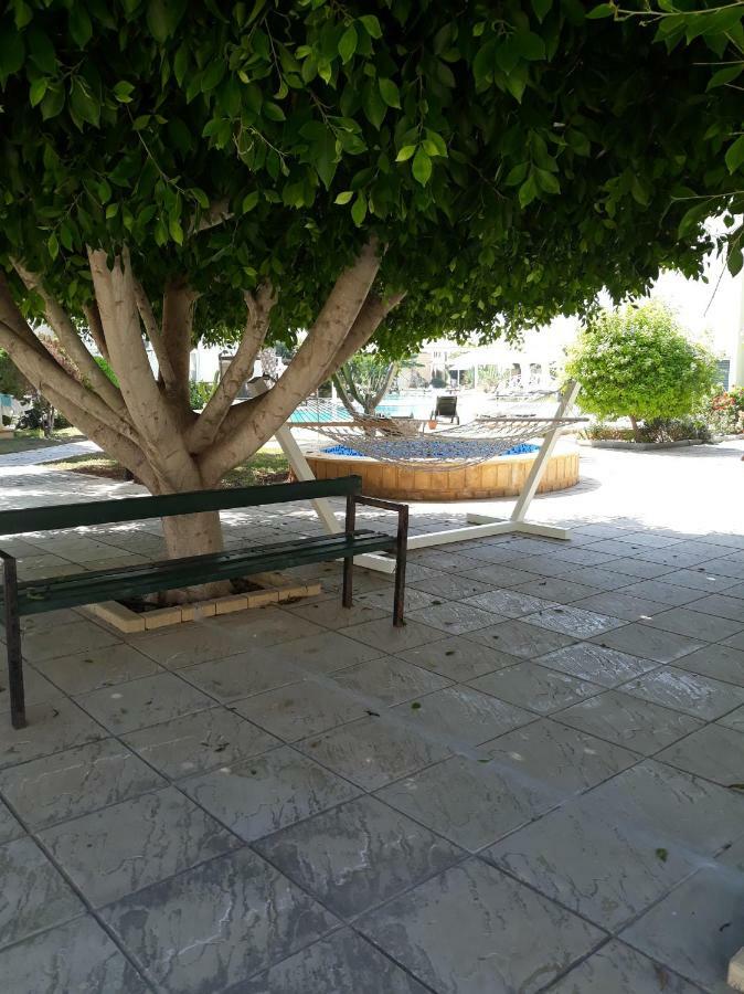 Sunrise Beach Club Gastria Esterno foto